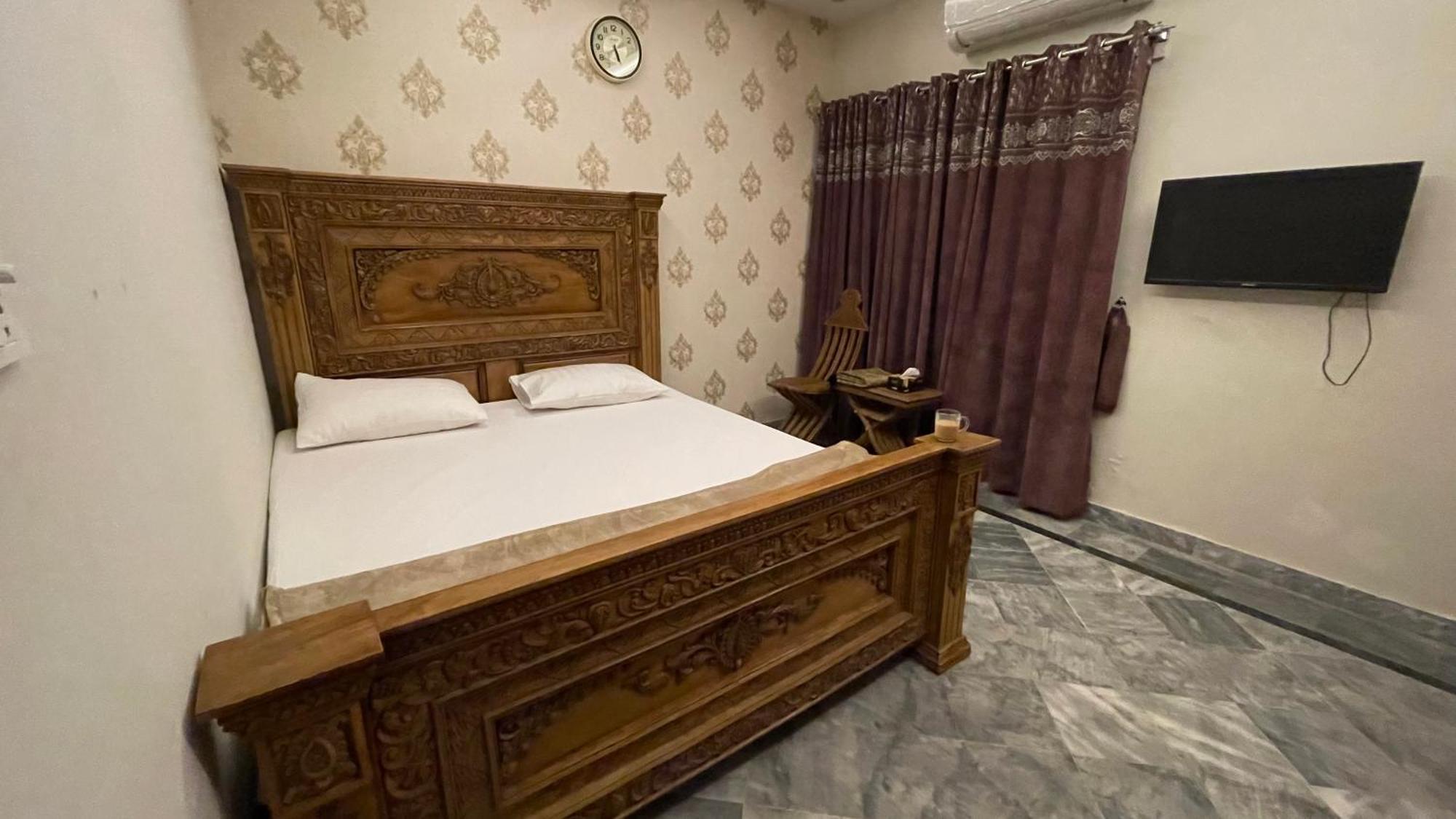 Midways Guest House And Hotels İslamabad Dış mekan fotoğraf
