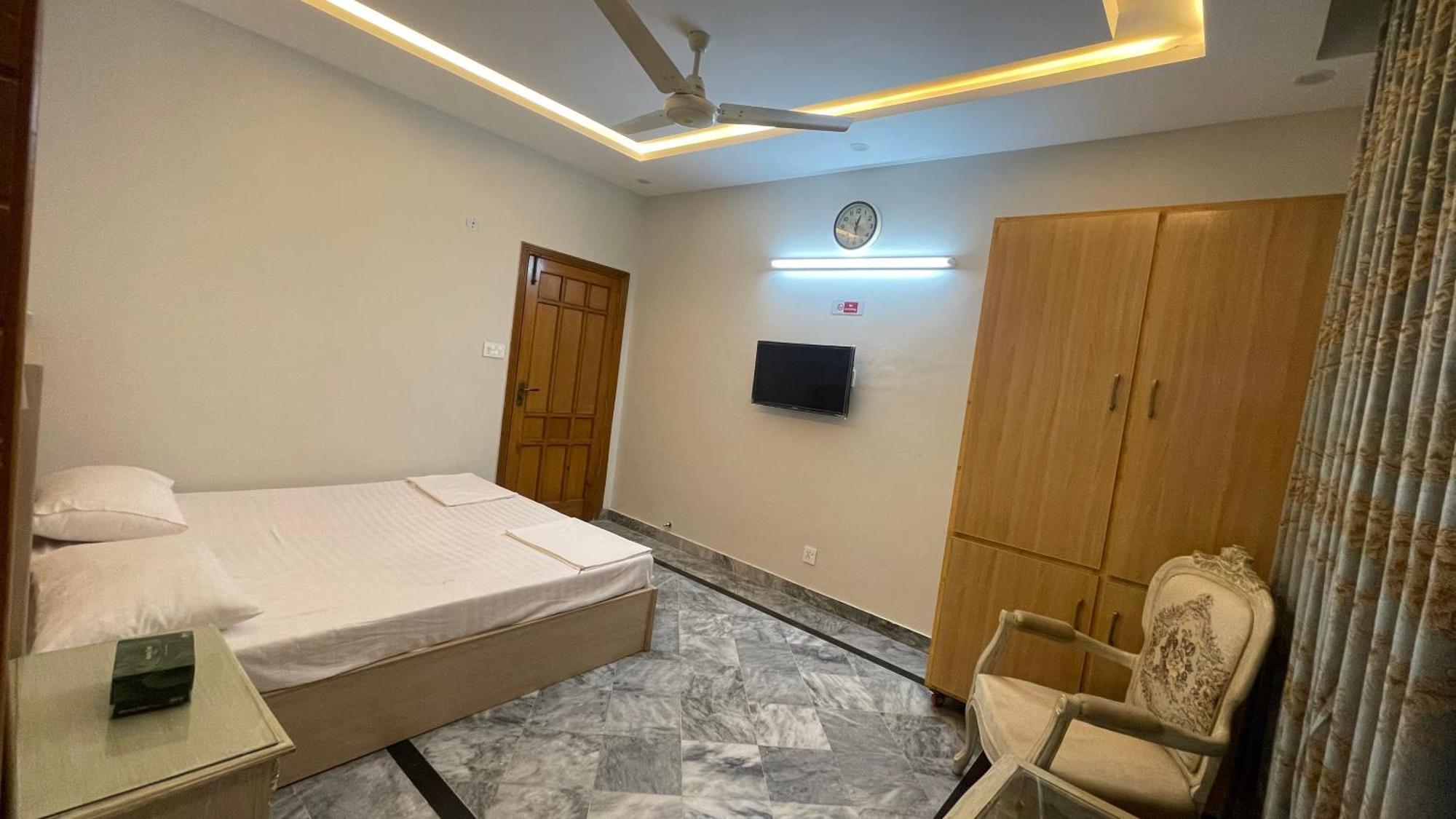Midways Guest House And Hotels İslamabad Dış mekan fotoğraf