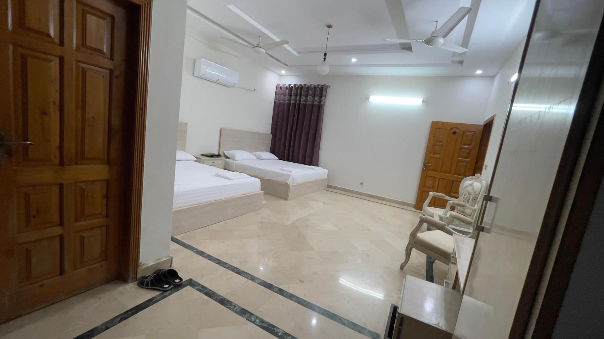 Midways Guest House And Hotels İslamabad Dış mekan fotoğraf