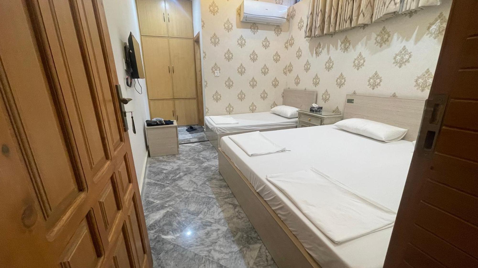 Midways Guest House And Hotels İslamabad Dış mekan fotoğraf